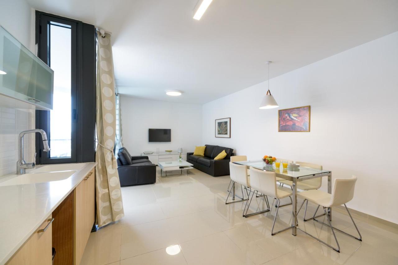 3 Ma'On - By Beach Apartments Tlv Тель-Авив Экстерьер фото